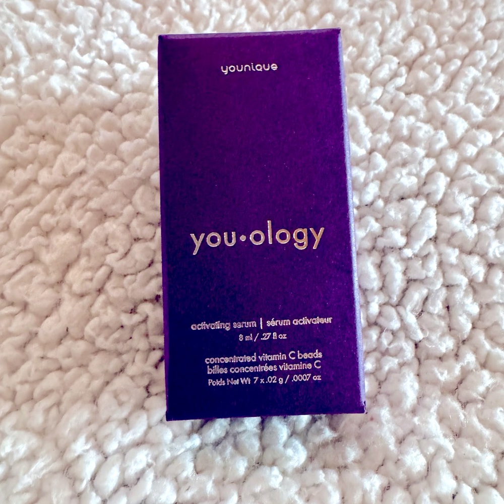 Younique 7 day vitamin C treatment - Picture 2 of 6